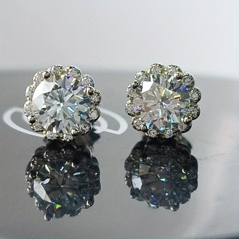 Women's S925 Silver Flower Bud Synthetic Zirconia Stud Earrings